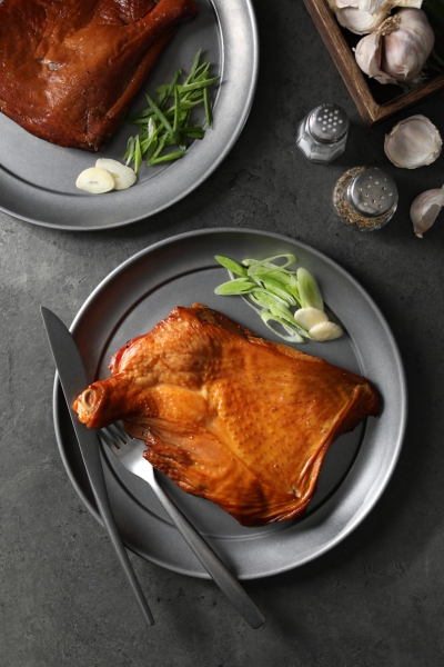 蔗燻雞腿(帶骨)